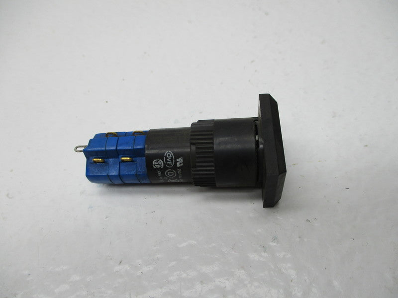 EAO 01-122.025 (AS PICTURED) UNMP