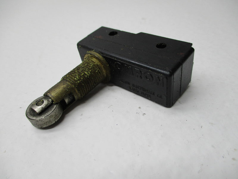 OMRON Z-15GQ22 UNMP