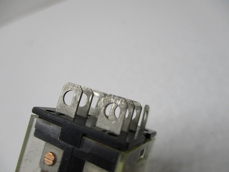 OMRON LY2I4N 110/120V UNMP