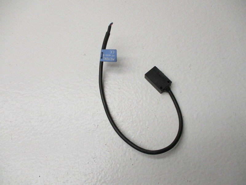 KEYENCE PZ-51RP  UNMP