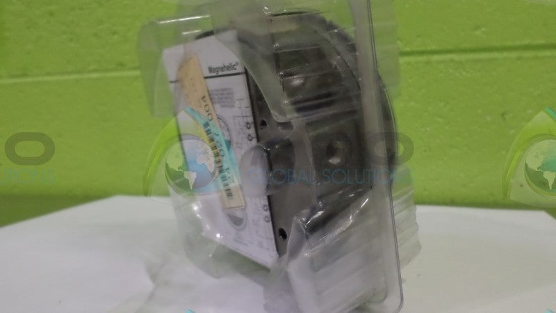DWYER W49X-TK PRESSURE GAUGE *NEW IN BOX*