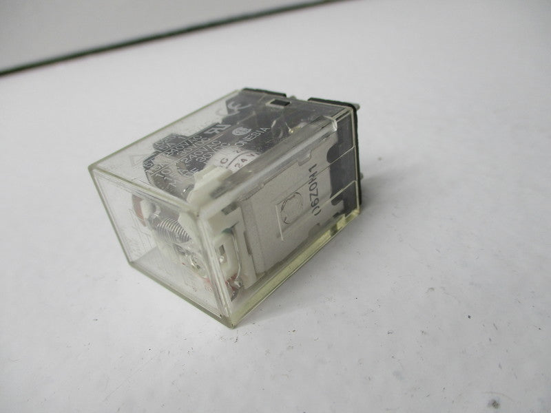 OMRON LY1N 24VAC UNMP