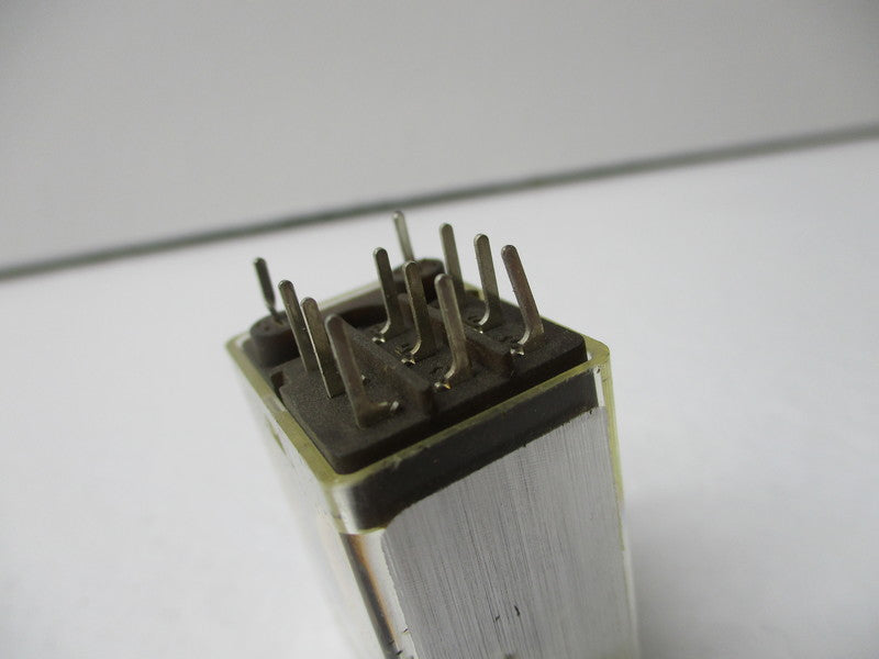ELESTA FR11P 110V UNMP