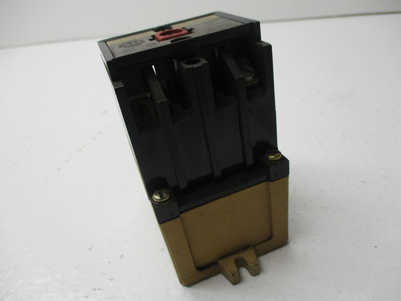 INDUSTRIAL SPARE PART 700-P200A24 SER. B UNMP