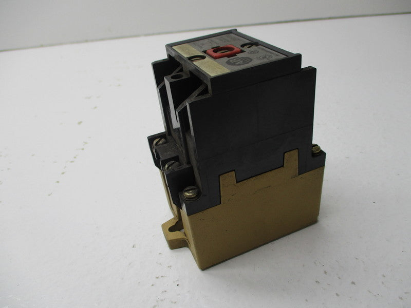 INDUSTRIAL SPARE PART 700-P200A24 SER. B UNMP