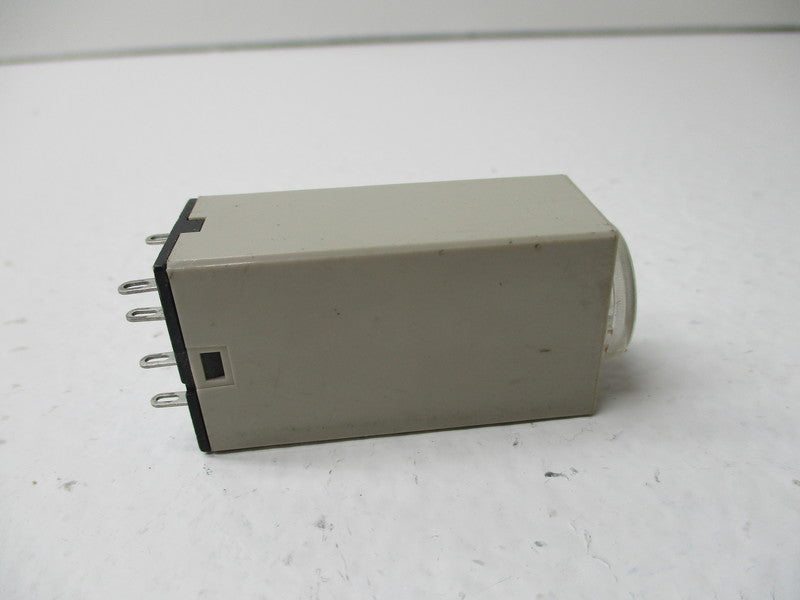 OMRON H3Y-2-7 TIMER  UNMP