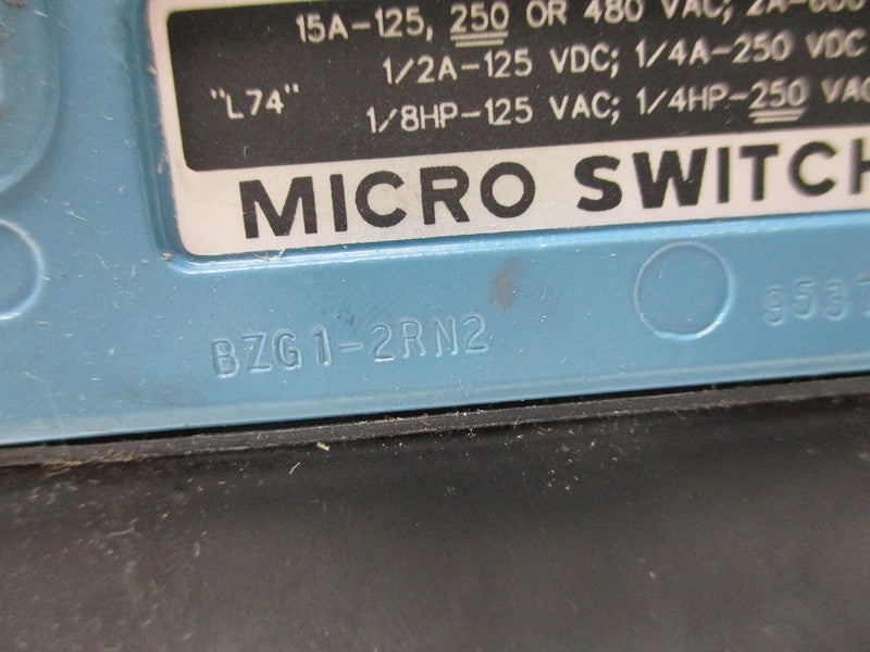 MICRO SWITCH BZG1-2RN2 250V 15A UNMP