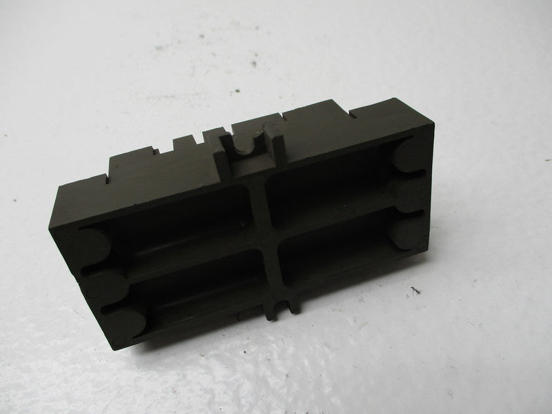 CUSTOM CONNECTOR QC11-PC UNMP