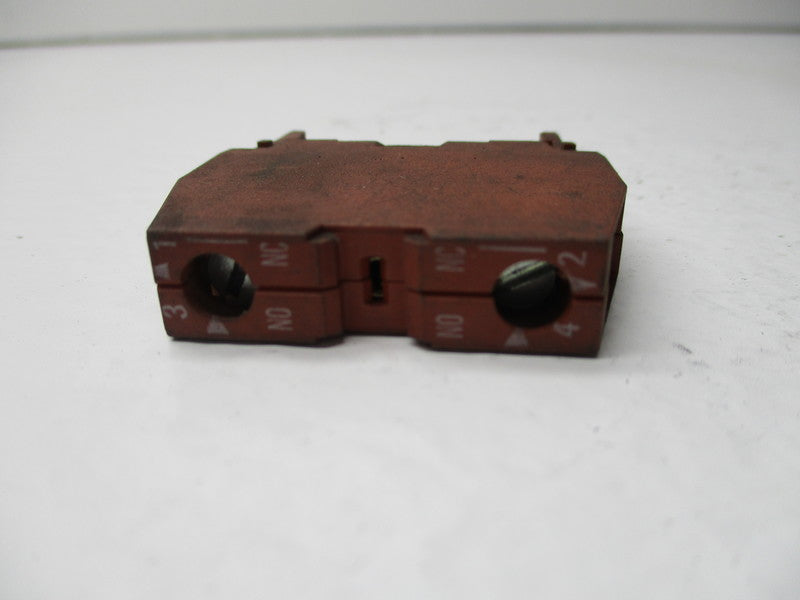 SIEMENS 3SB1400-0V UNMP
