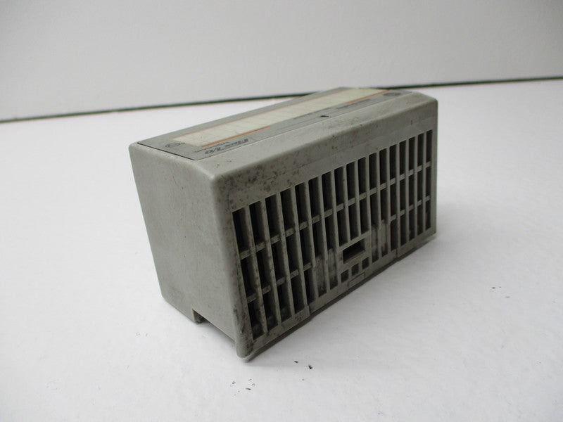 ALLEN BRADLEY 1794-OA16 SER. A UNMP