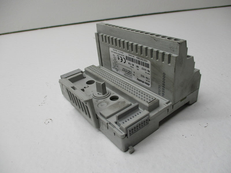 ALLEN BRADLEY 1794-TB32 SER. A UNMP