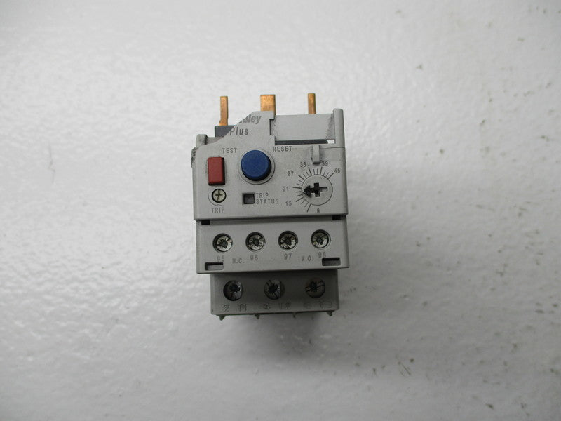 ALLEN BRADLEY 193-EEFD SER. B 9-45A UNMP