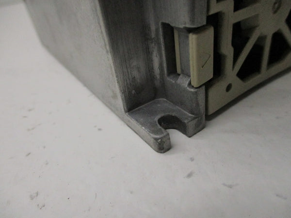 YASKAWA CIMR-J7AA20P7  UNMP