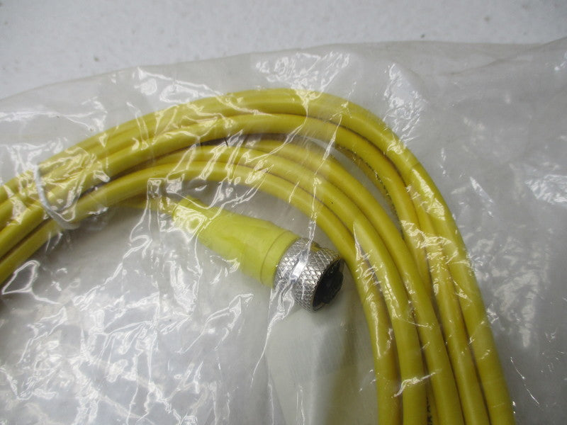 IFM EFECTOR E18213 CONNECTOR CABLE *NEW IN FACTORY BAG*