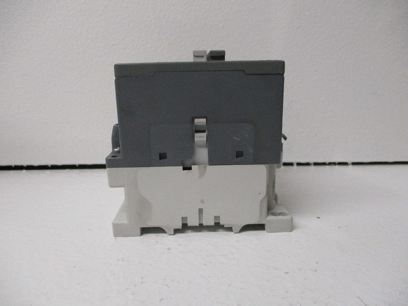 ABB AE75-30 75VDC UNMP
