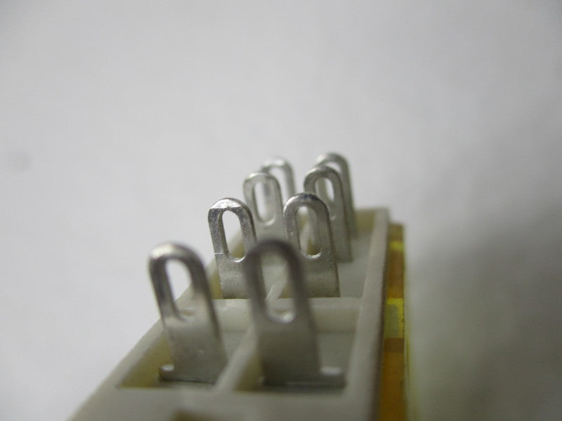 IDEC RY2S-U DC24V UNMP