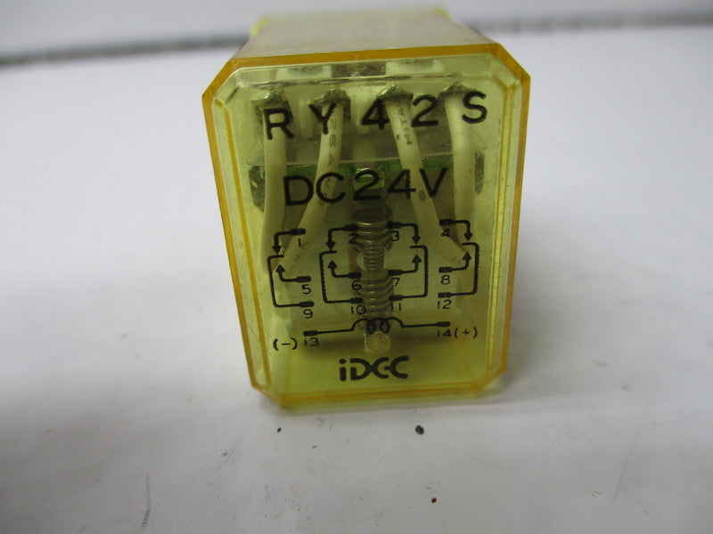 IDEC RY42S DC24V UNMP