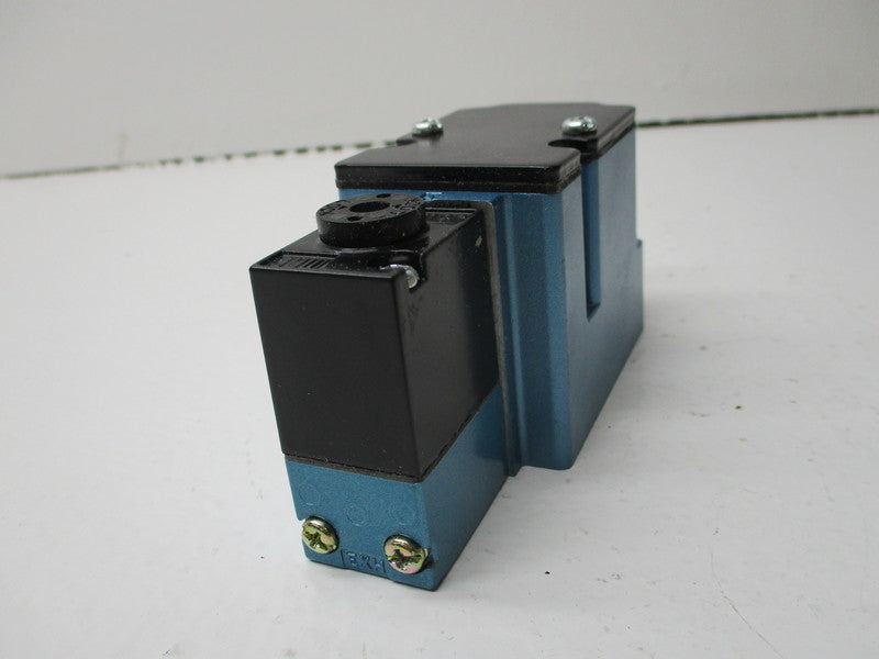 MAC 6211C-000-PM-111DA 120/60-110/50 NSNP