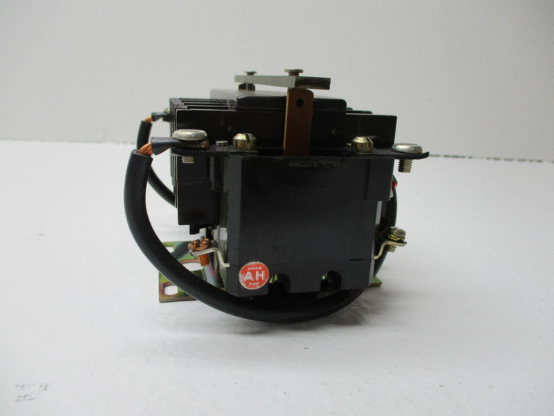 ARROW HART ACS3402U30 20/240V NSNP