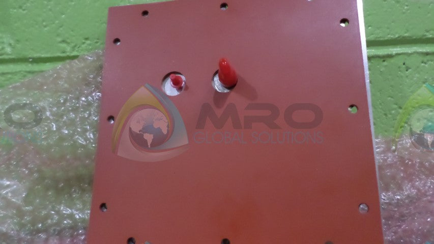 6043-3028 GLOW PLUG COVER PLATE *NEW IN BOX*