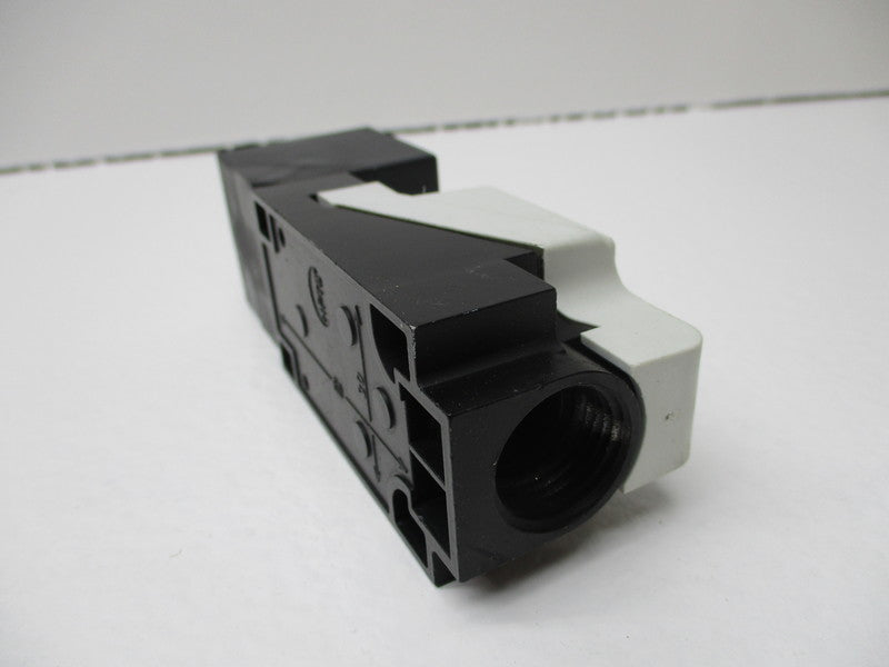 BALLUFF BES517-442-U3-L NSNP