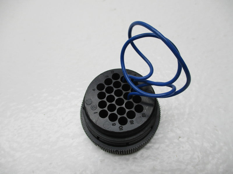 AMPHENOL 206837-1 UNMP