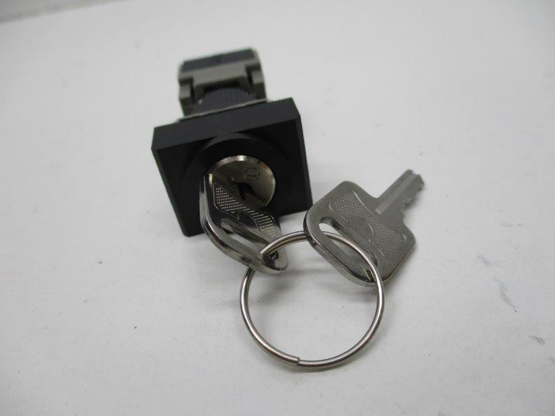 FUJI ELECTRIC AH164-J2A (W/ KEY) NSNP