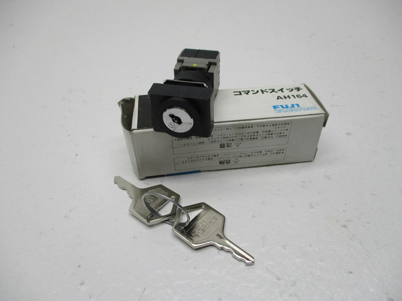 FUJI ELECTRIC AH165-J2B11A (W/ KEY) NSMP