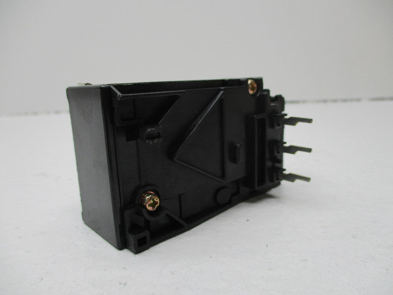 FUJI ELECTRIC 4NK0AH TK-ON OVERLOAD RELAY 600VAC MAX 0.95-1.45A NSNP