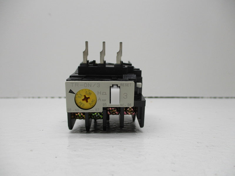 FUJI ELECTRIC TR-ON/3 4NR0AF OVERLOAD RELAY 0.64-0.96A NSNP