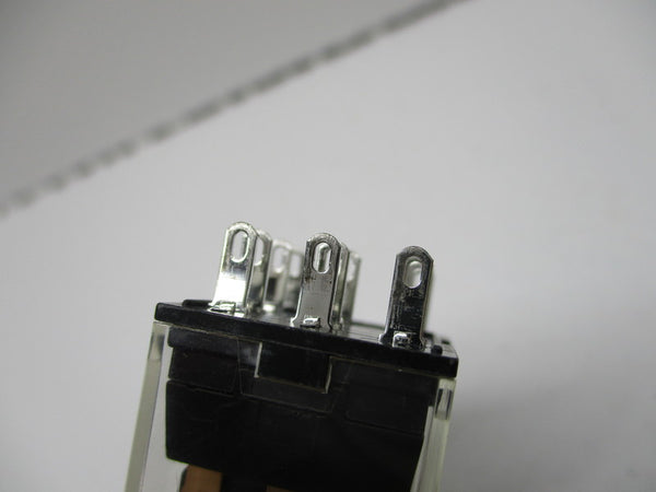 OMRON MY3-US-SV RELAY 24VDC UNMP