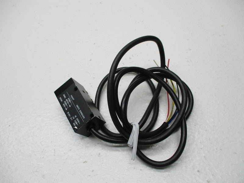 KEYENCE LX-132R UNMP