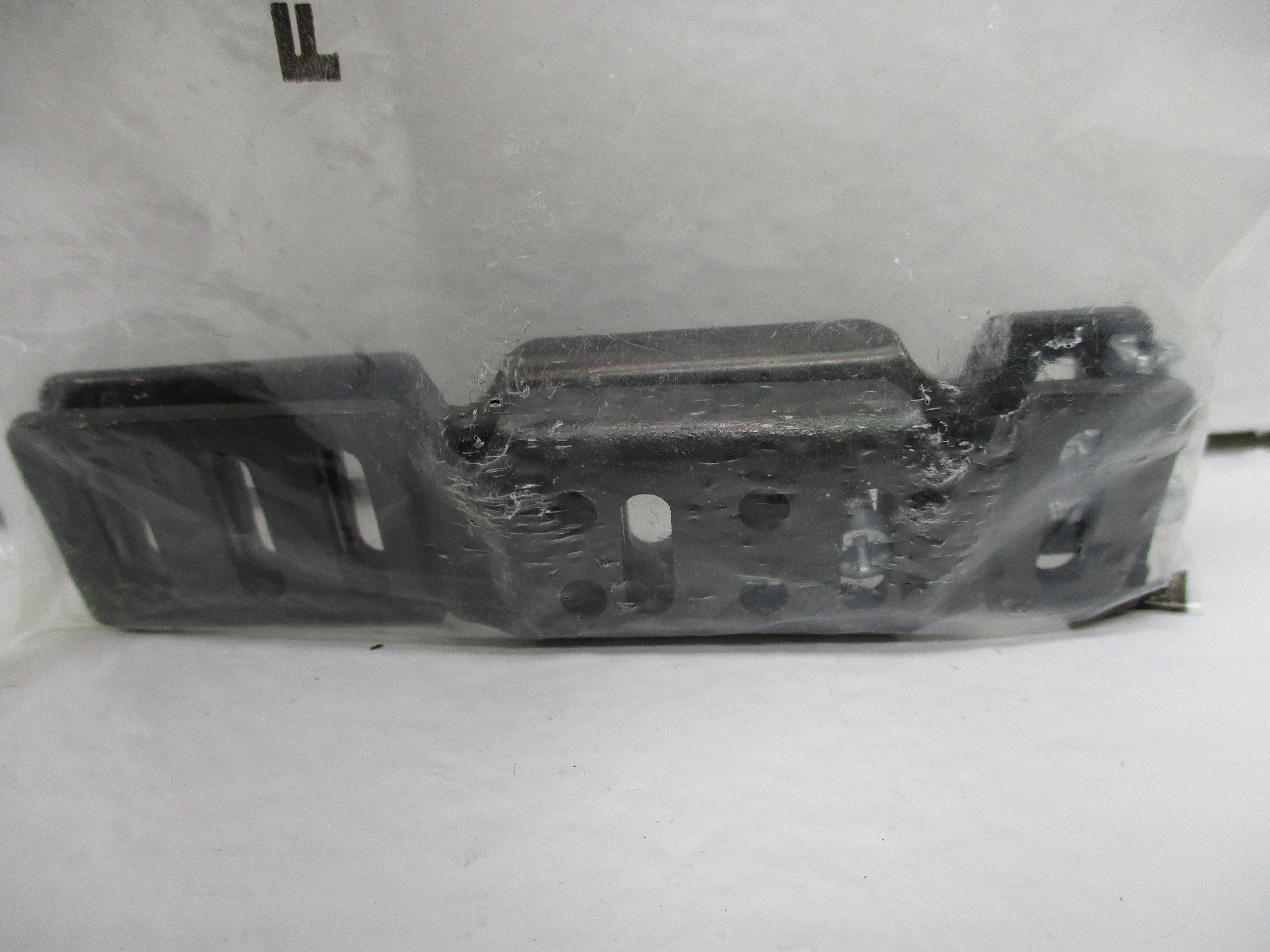FESTO CPV10/14-VI-BG-RWL-B MOUNTING KIT * NEW IN FACTORY BAG *