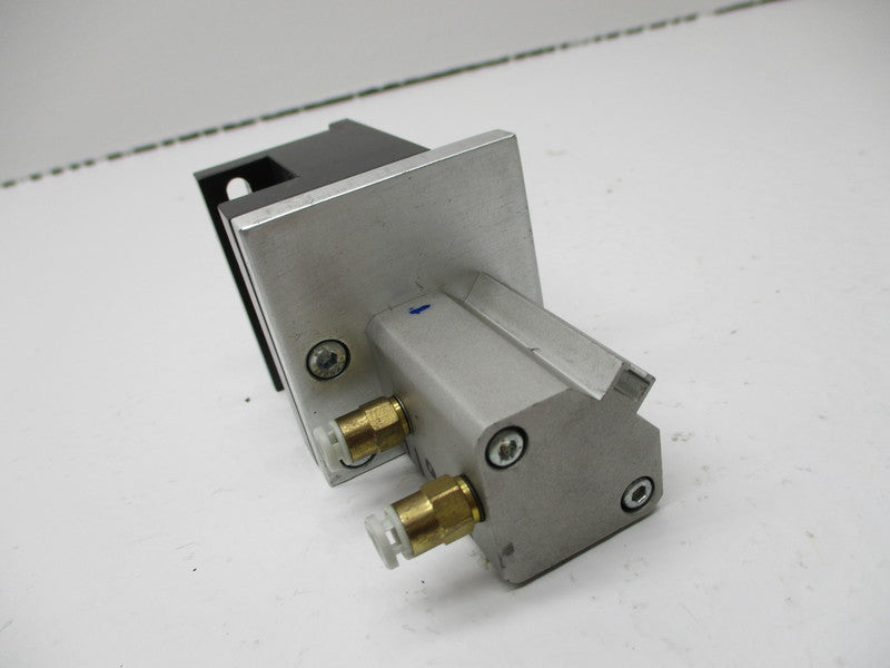SMC CDQ2B16-10D (AS PICTURED) UNMP