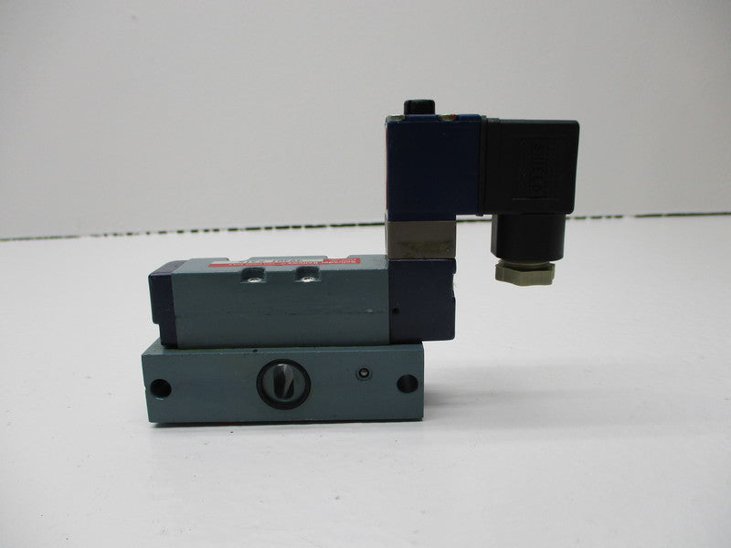 SCHRADER 49401-5215  NSNP