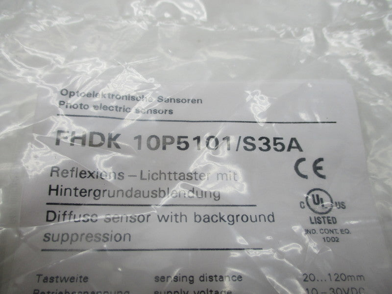BAUMER FHDK10P5101/S35A PHOTOELECTRIC SENSOR *NEW IN FACTORY BAG*