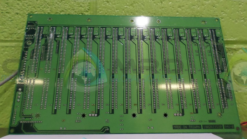 ADVANTECH PCA-6115REV:A1.01  15 SLOT BACKPANE *USED*