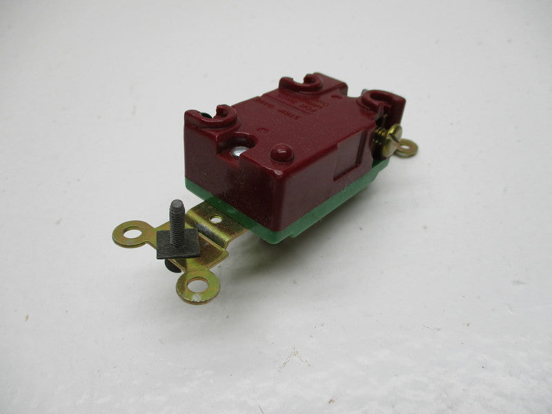 LEVITON 3033 NSMP