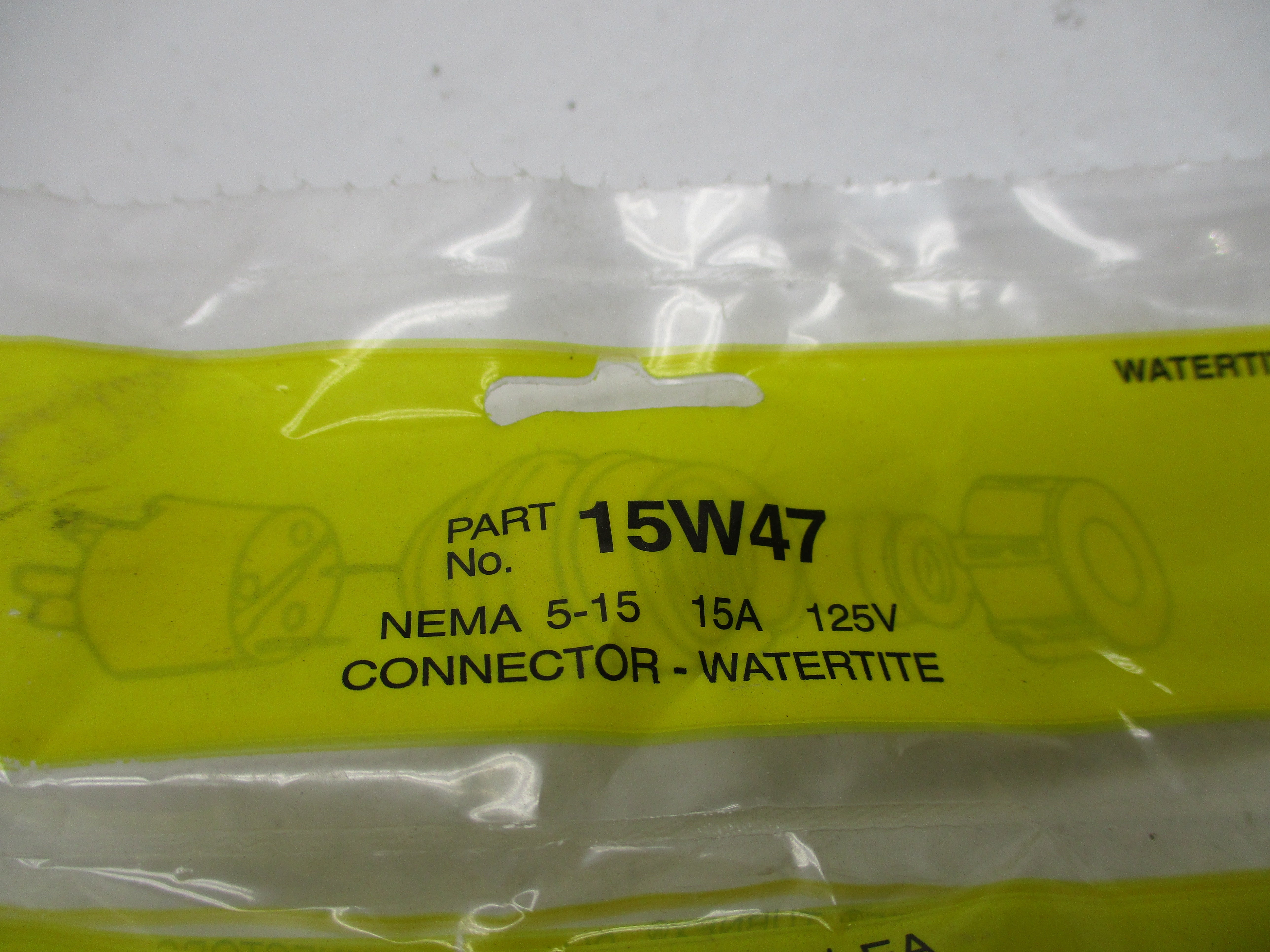 DANIEL WOODHEAD 15W47 CONNECTOR STRAIGHT BLADE 15AMP * NEW IN FACTORY BAG *