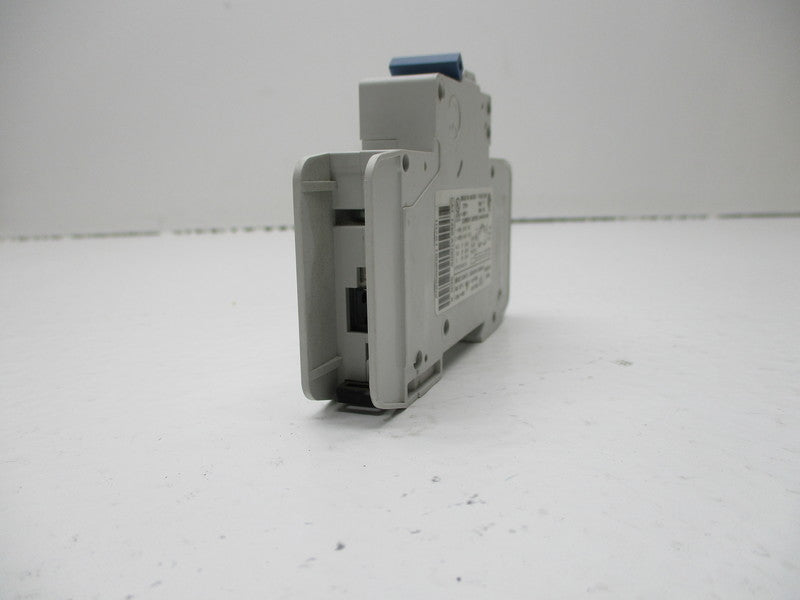 ALLEN BRADLEY 1489-A1D070 CIRCUIT BREAKER SER. A 7A 277V NSNP