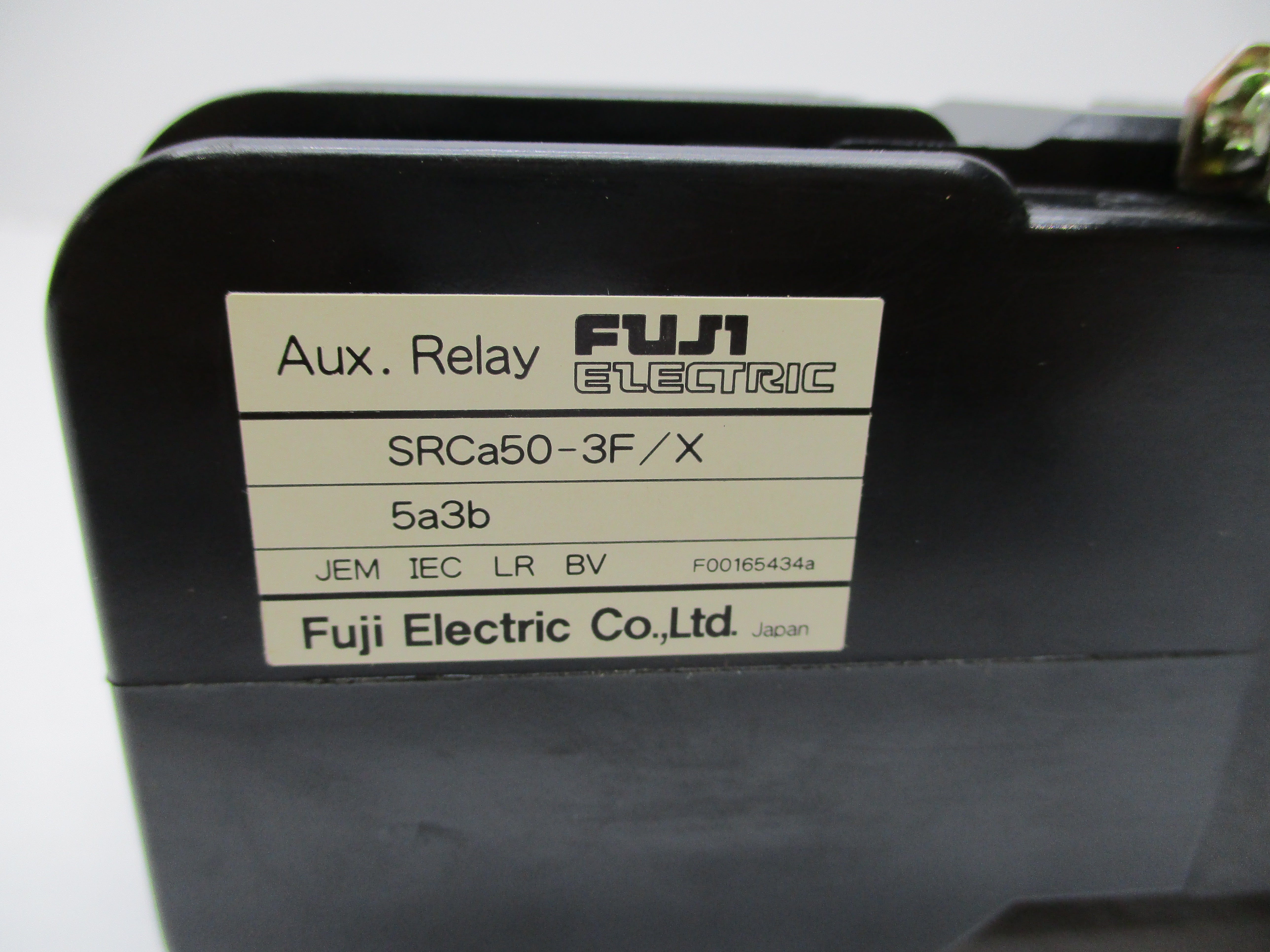 FUJI ELECTRIC SRCa50-3F/X AUXILIARY RELAY 100/120V * NEW NO BOX *