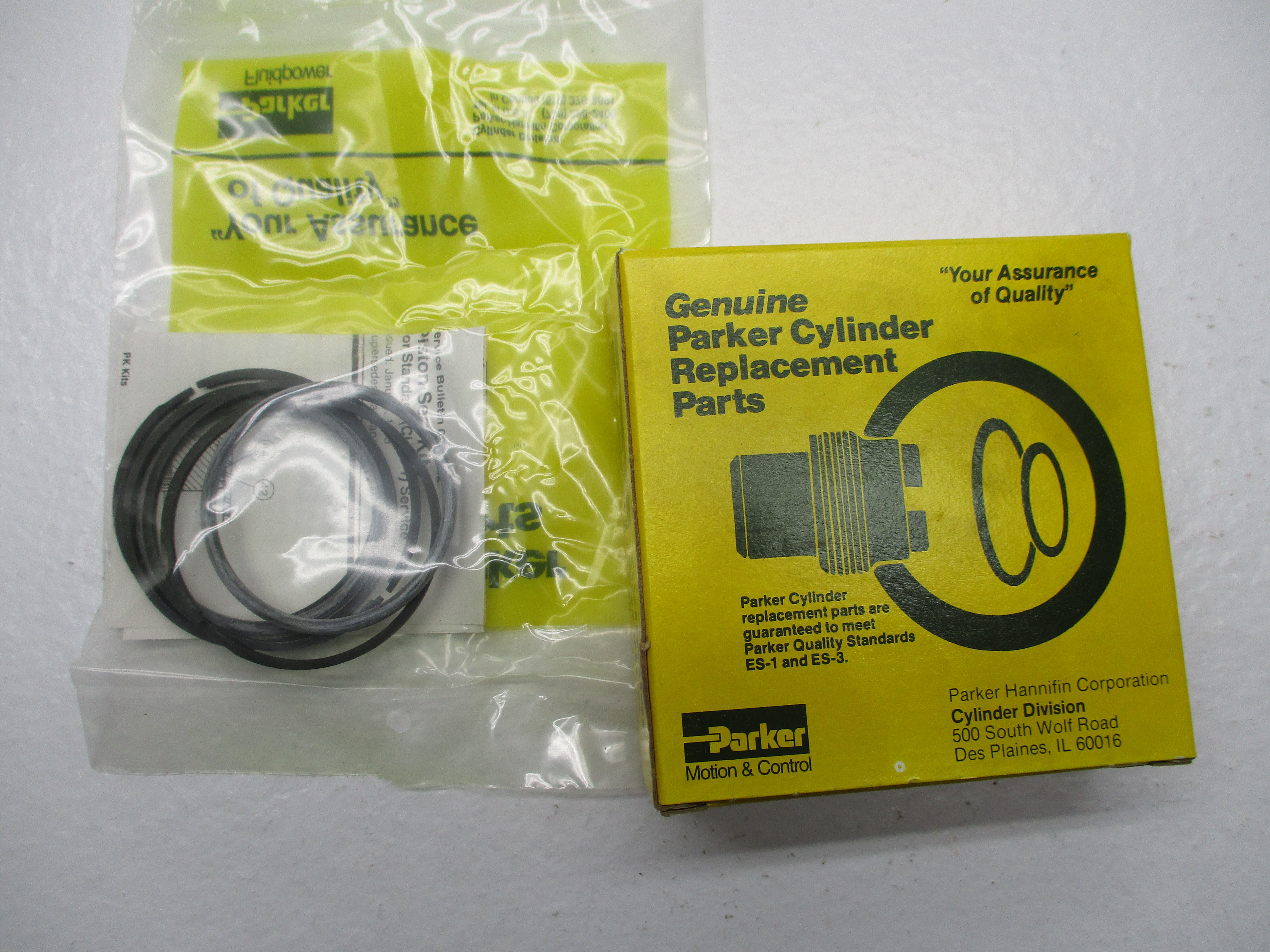 PARKER PR252H0001 PISTON RING KIT *NEW IN BOX*