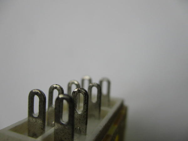 IDEC RY22S RELAY AC120V UNMP
