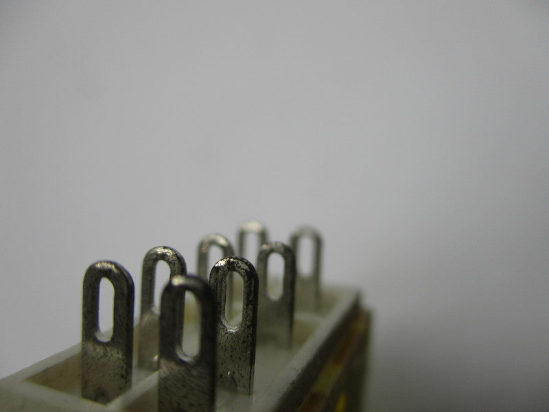 IDEC RY22S RELAY AC120V UNMP