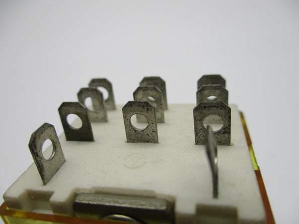 IDEC RH3B RELAY DC6V UNMP
