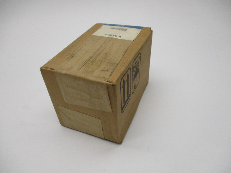 JOHNSON CONTROLS V-6135-3 NSFS