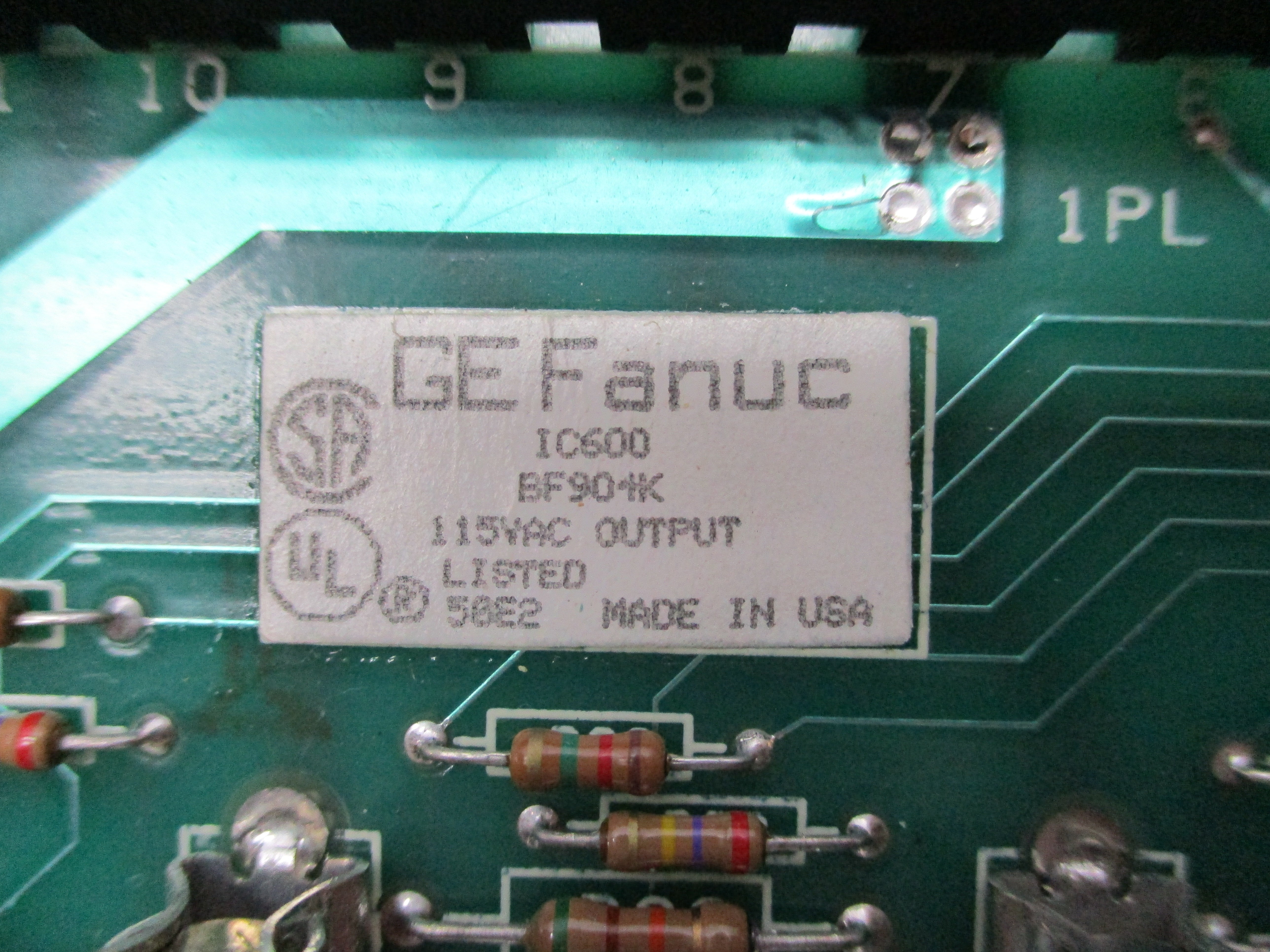 GE FANUC IC600BF904K OUTPUT MODULE *USED*