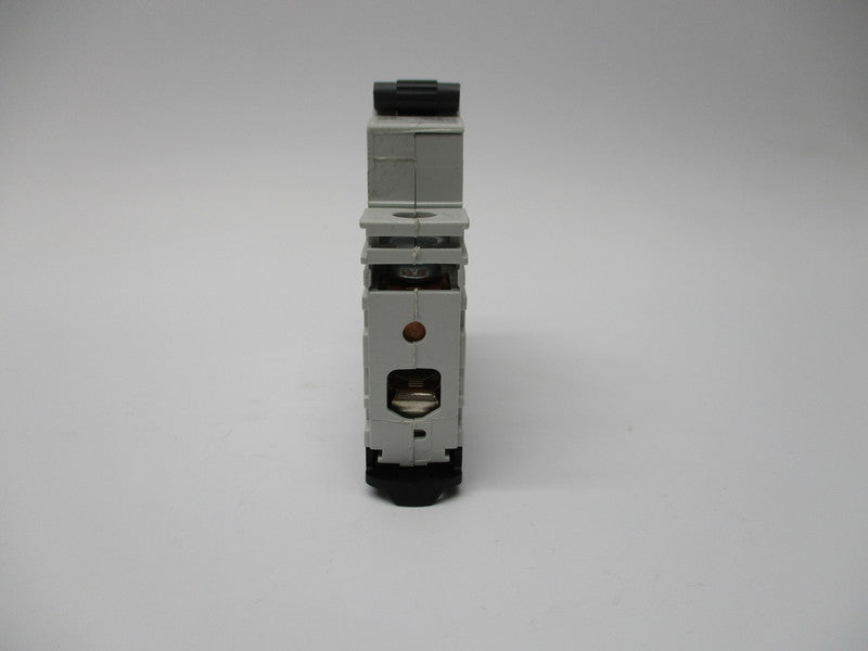 GENERAL ELECTRIC EP101UL-C15 686873 CIRCUIT BREAKER 15A 277VAC NSNP