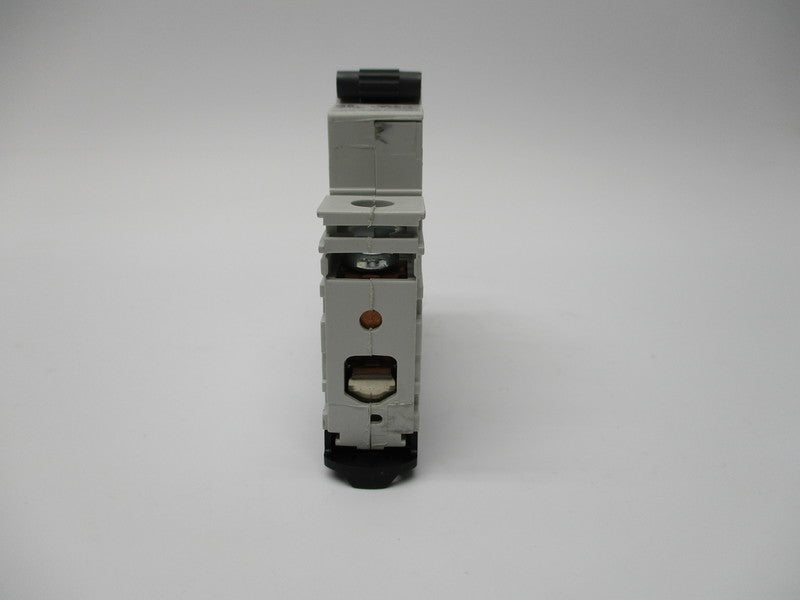 GENERAL ELECTRIC EP101UL-C2 686866 CIRCUIT BREAKER 2A 277VAC NSNP