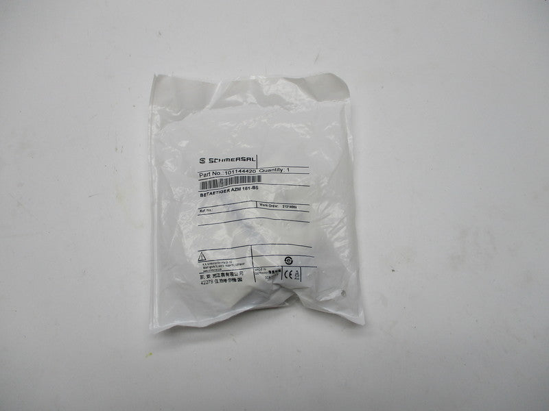 SCHMERSAL AZM161-B6 101144420 ACTUATOR KEY *NEW IN FACTORY BAG*